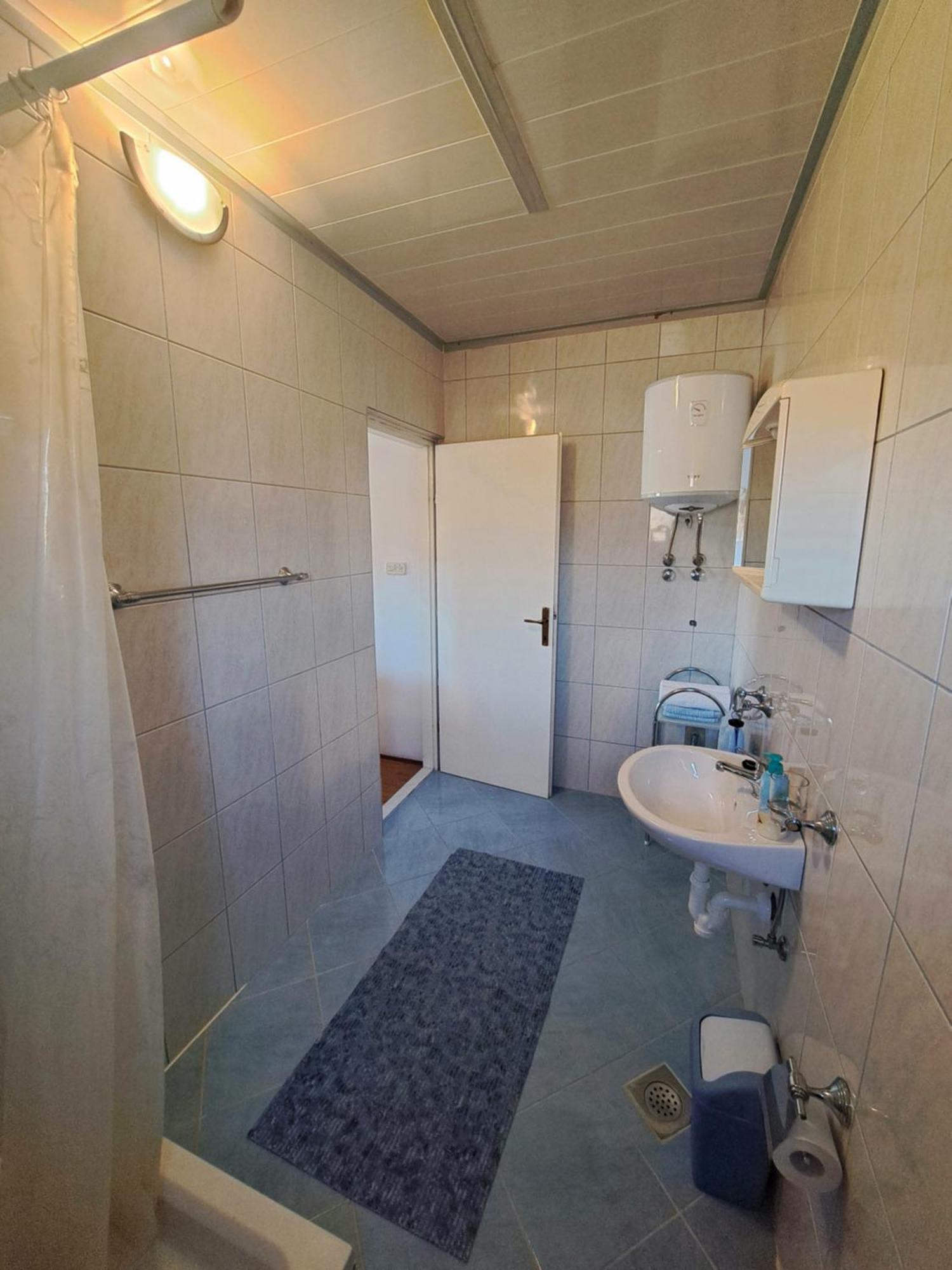 Apartments Maruna Maslenica Ngoại thất bức ảnh