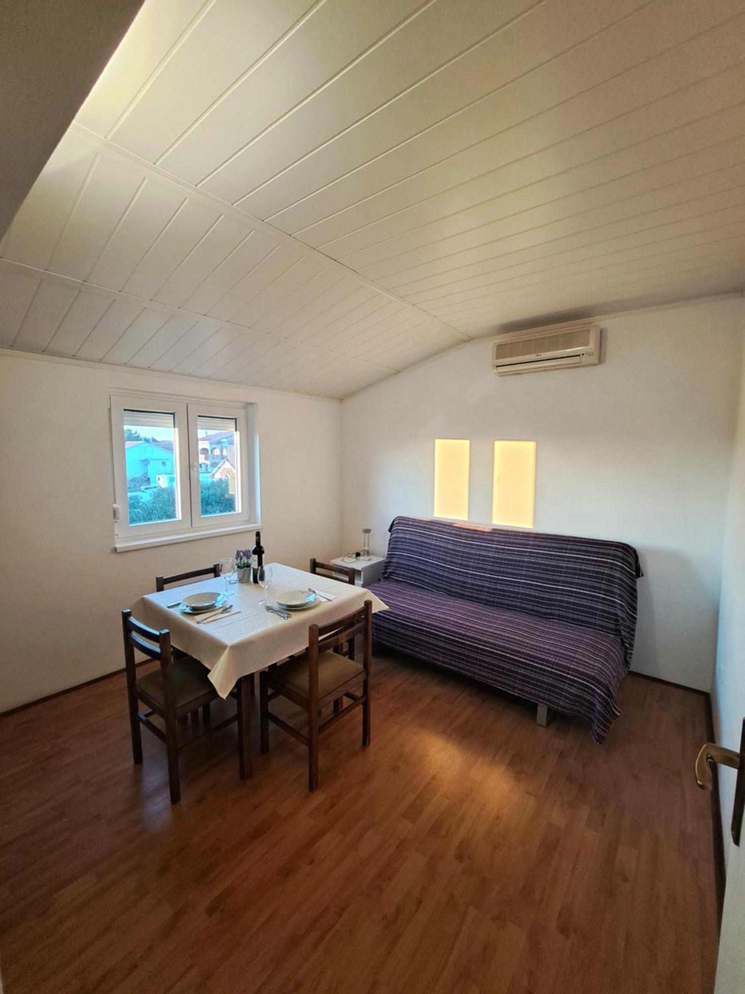 Apartments Maruna Maslenica Ngoại thất bức ảnh